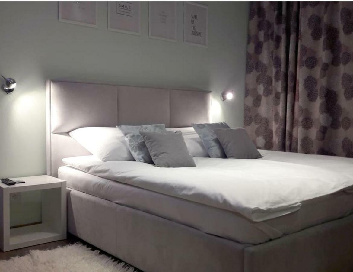 Apartament Mint And Berry Wilanow *